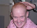 30Jan04 - Andy getting Bald 011 * 2048 x 1536 * (725KB)
